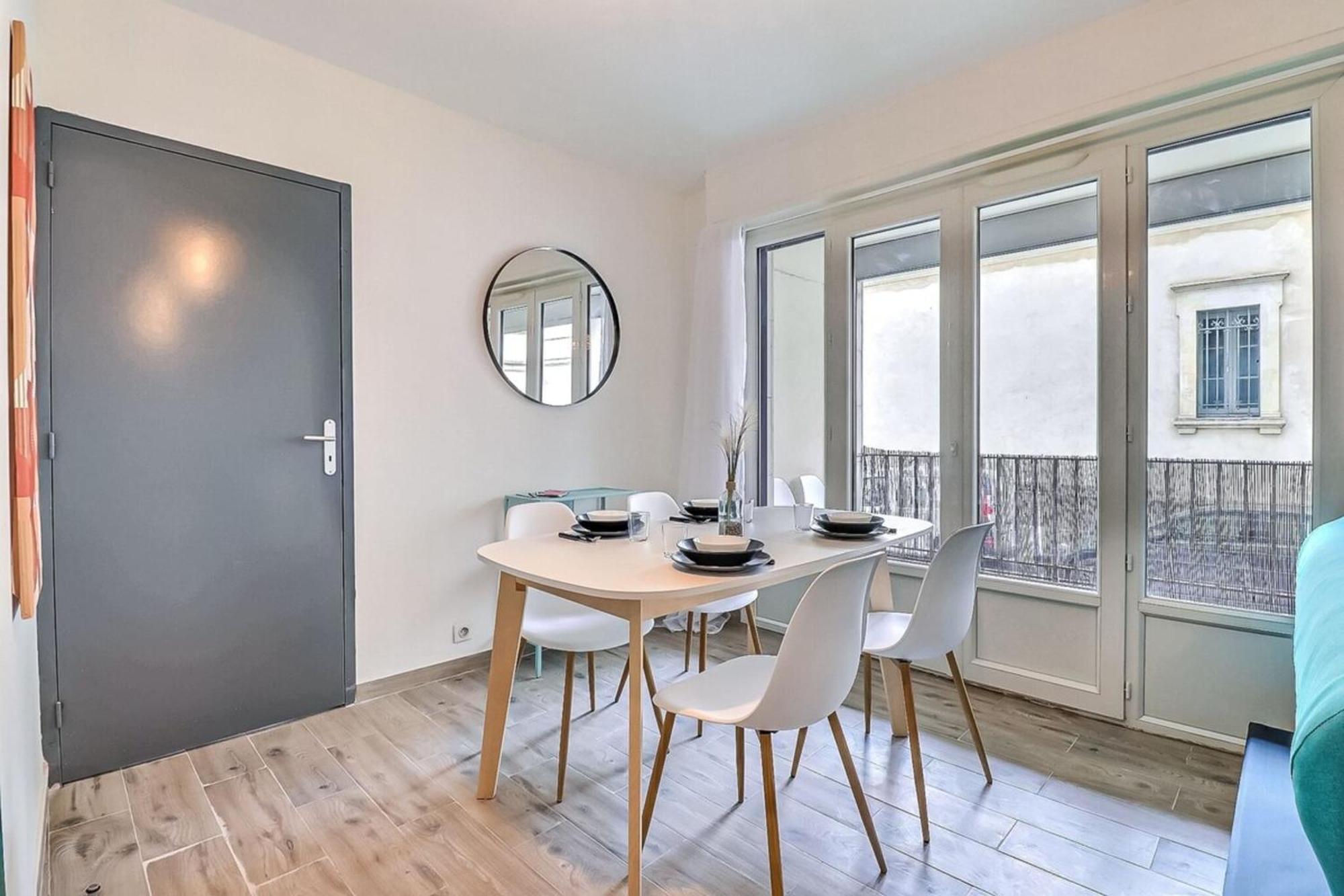 Atlas - Superbe Logement Plein Centre - Terrasse Ним Экстерьер фото